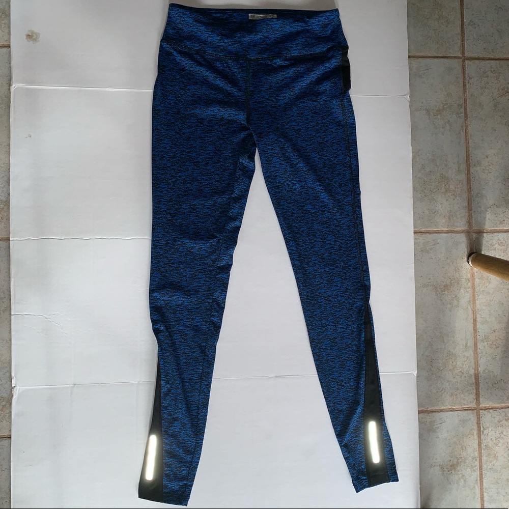 Blue leggings
